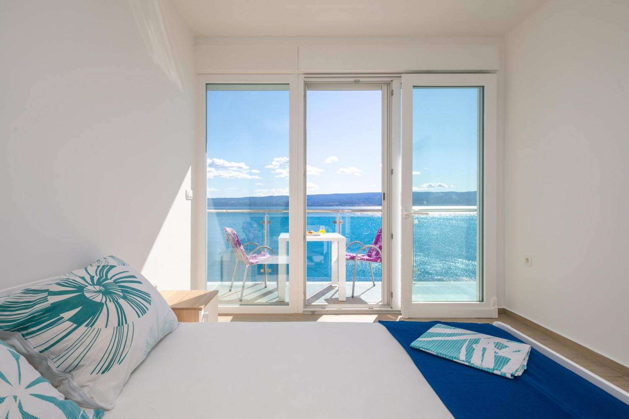 Beach Sunrise Apartments Dugi Rat Exterior foto