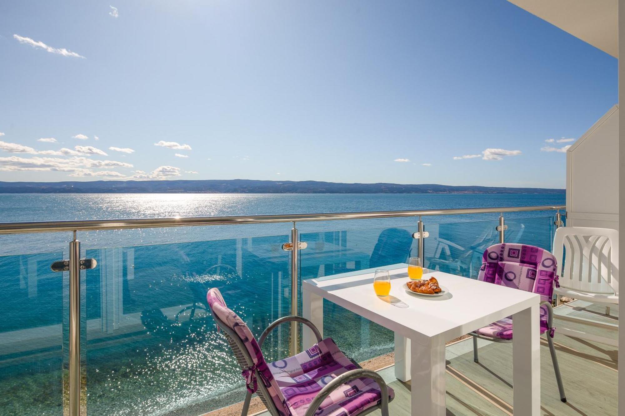 Beach Sunrise Apartments Dugi Rat Exterior foto